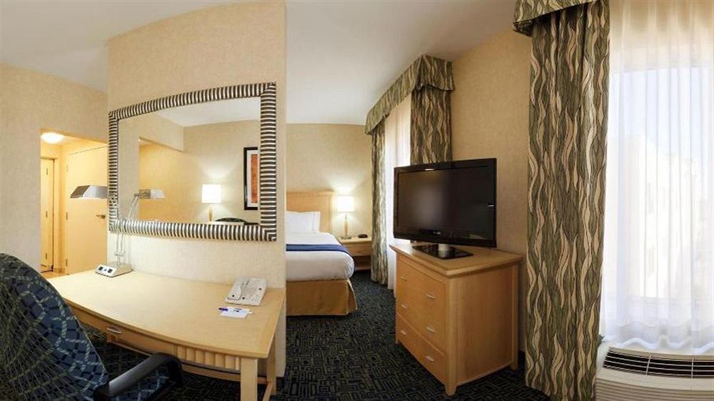 Holiday Inn Express Hotel & Suites Sacramento Airport Natomas, An Ihg Hotel Exterior foto